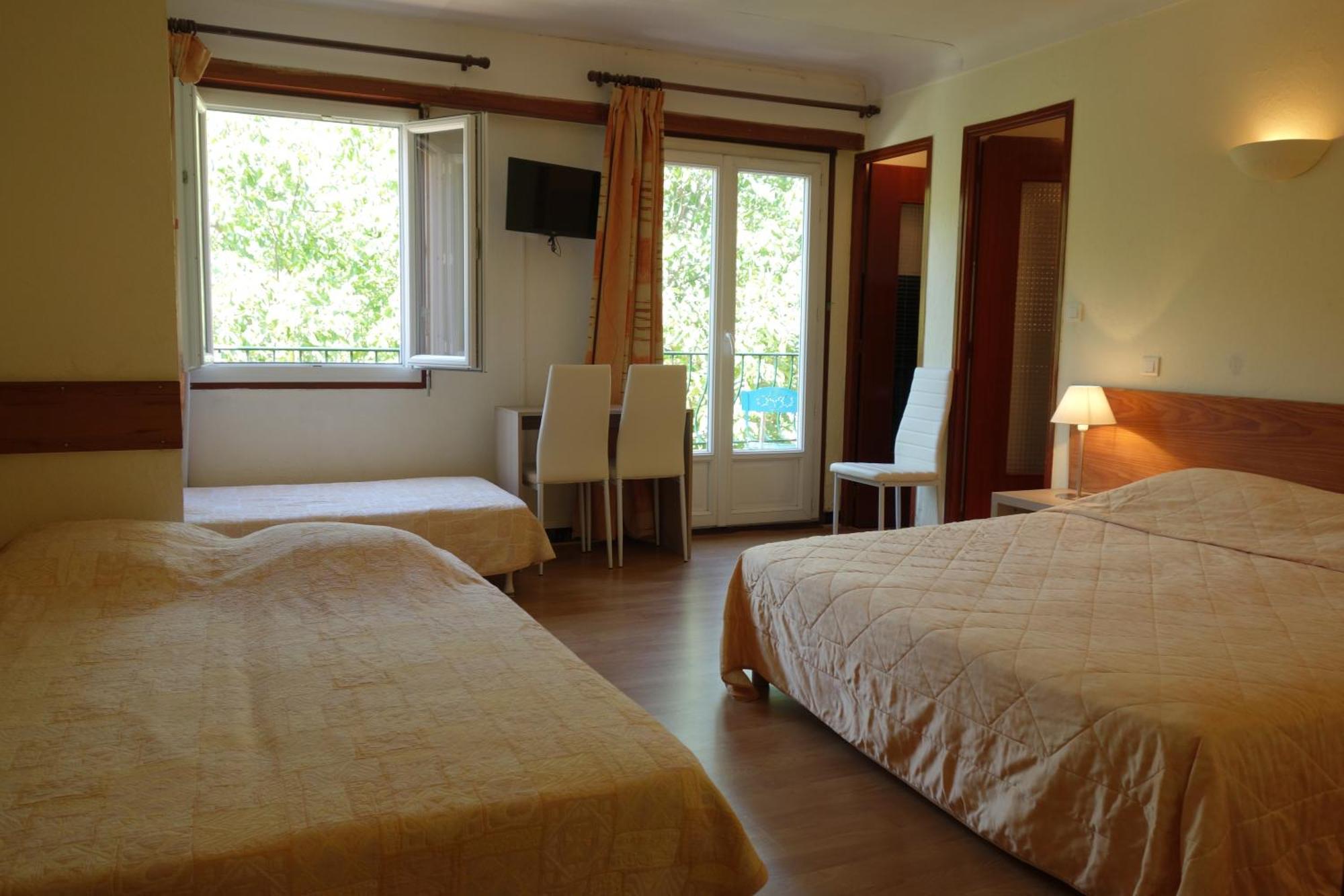 Hotel Le Prejoly Saint-Vallier-de-Thiey Cameră foto