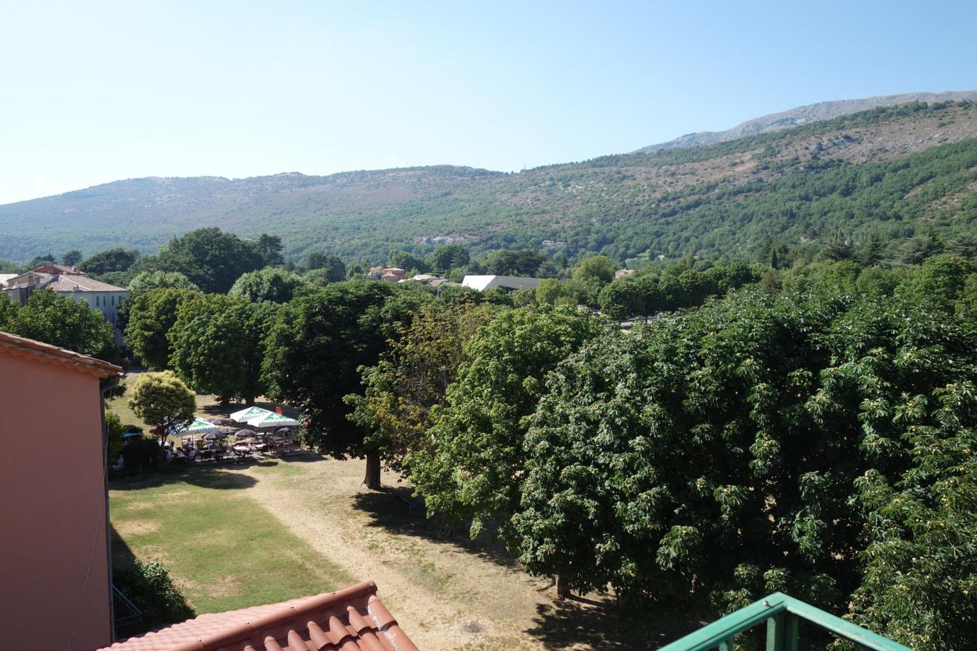Hotel Le Prejoly Saint-Vallier-de-Thiey Cameră foto