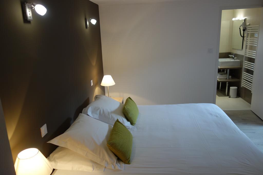 Hotel Le Prejoly Saint-Vallier-de-Thiey Exterior foto